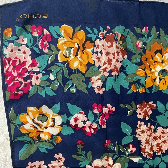 Echo New York silk floral scarf - Picture 5 of 8